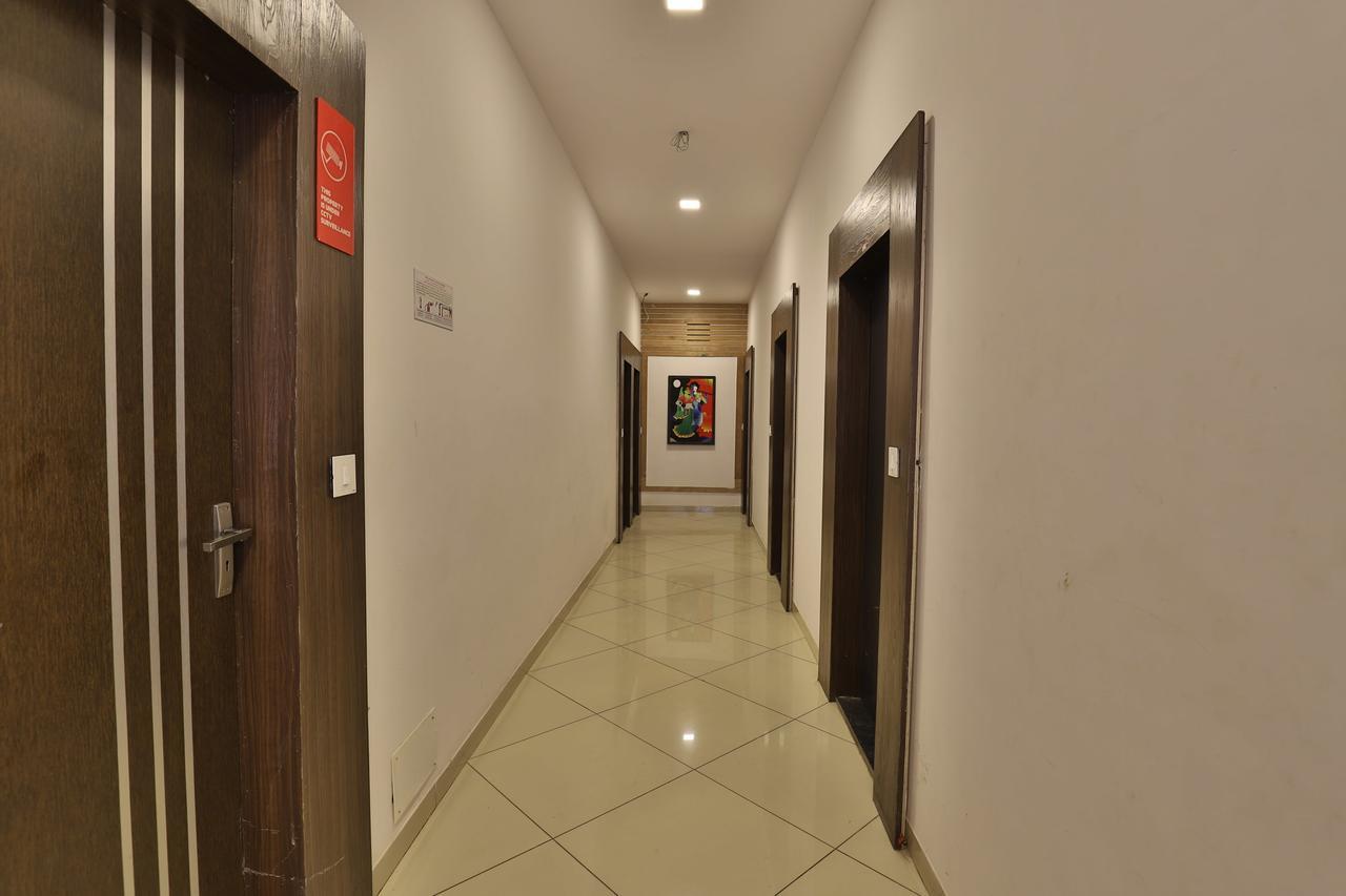 Oyo 11649 Hotel Mahima Gandhinagar Dış mekan fotoğraf
